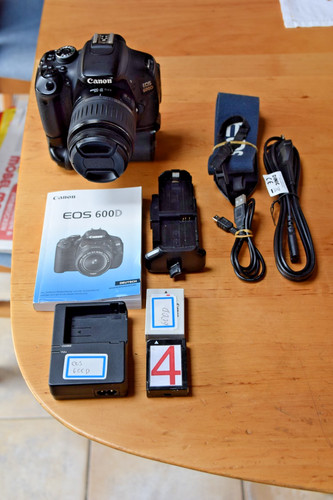 Canon eos 600d con - con, ef-s